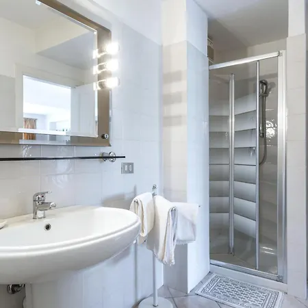 Alberto B By Interhome Pairola