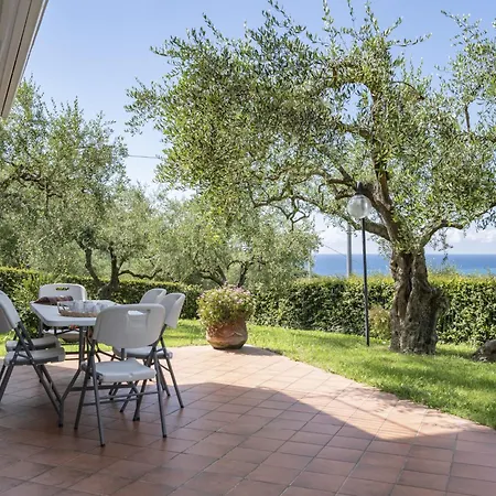 Alberto B By Interhome *