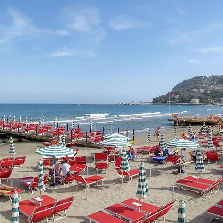 Alberto B By Interhome *